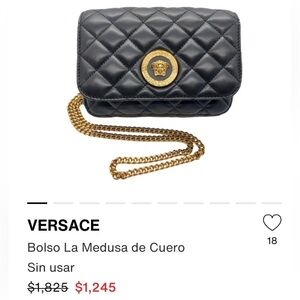 Versace La Medusa Leather Bag
Black Gold Chain